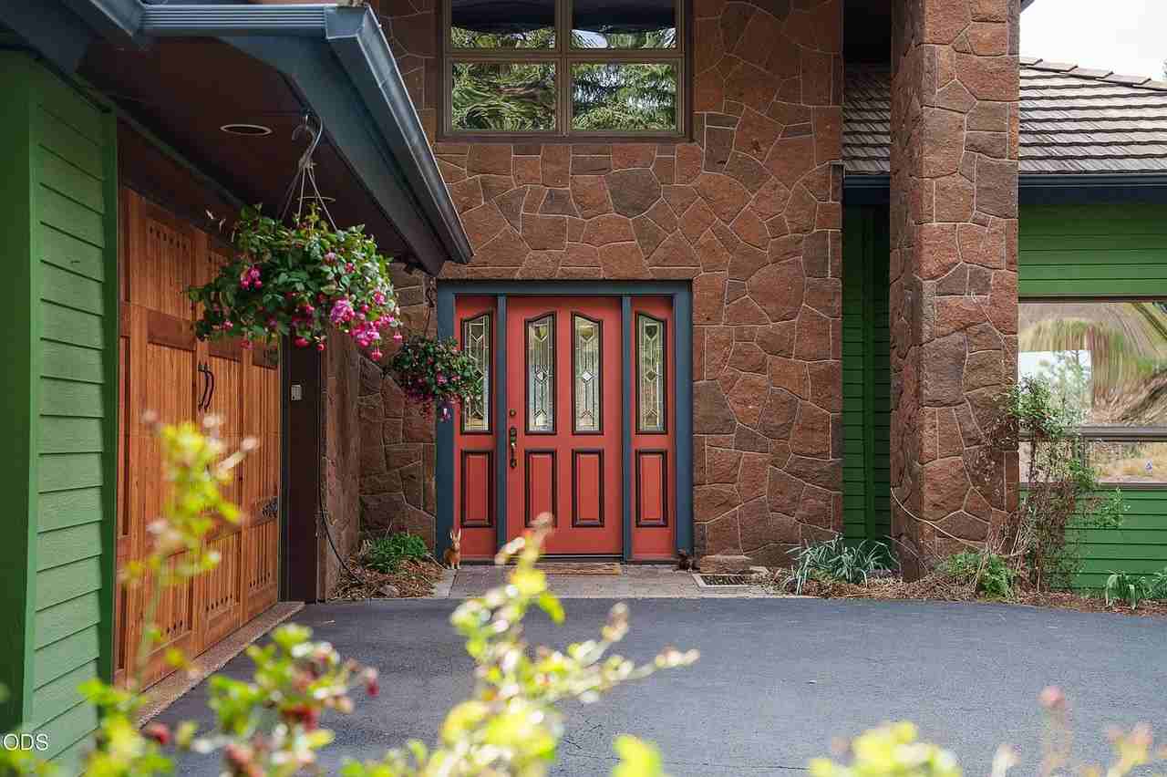 2889 Nw Starview Dr - Photo 2 of 50