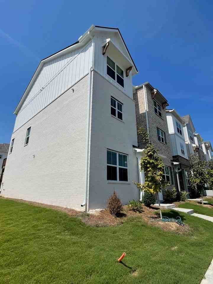 6203 Honeybell Aly - Photo 3 of 33