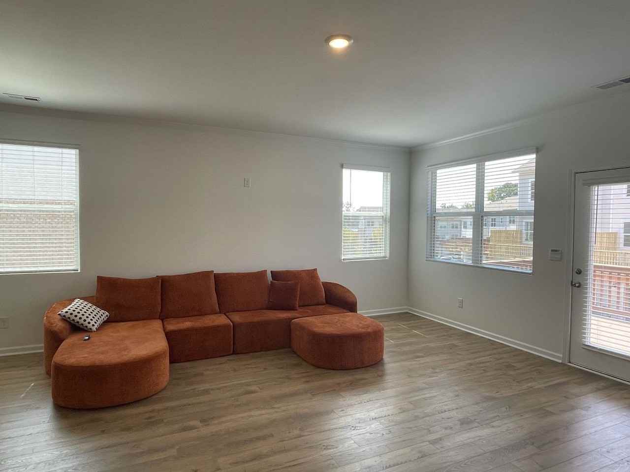 6203 Honeybell Aly - Photo 7 of 33