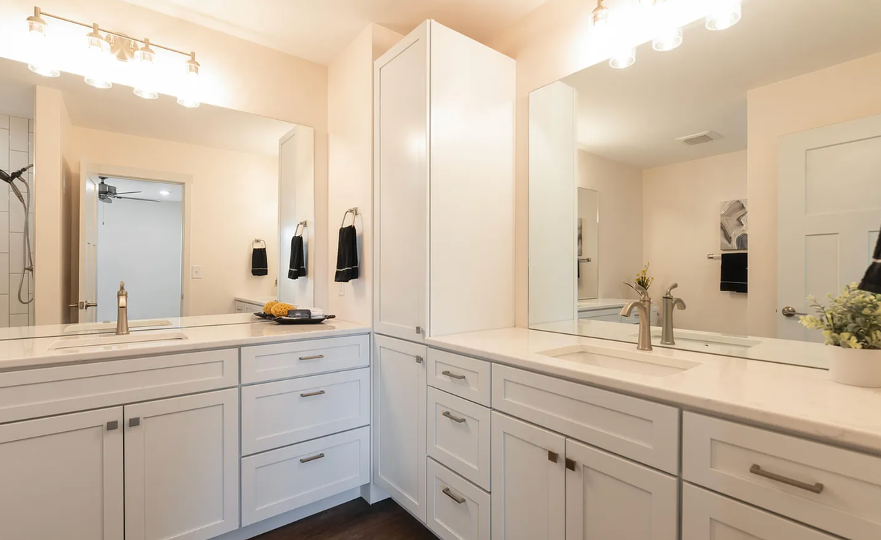 2108 Monarch Ave - Photo 7 of 12