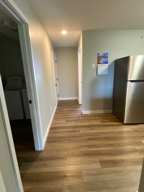 1080 Mace Rd - Photo 4 of 10