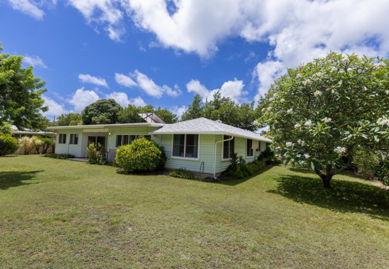 176 Kuulei Rd - Photo 2 of 15