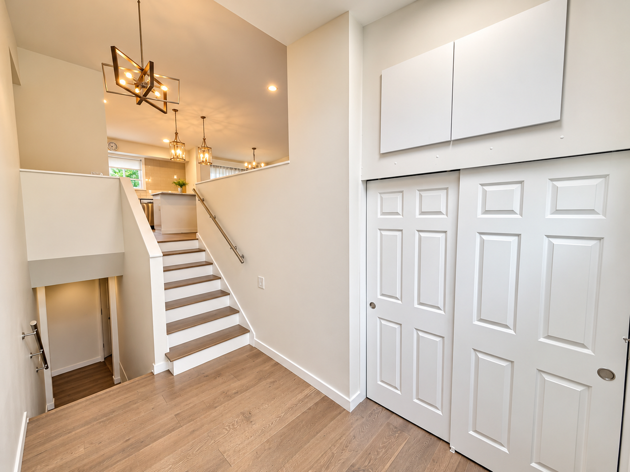 1719 N 105th St - Photo 4 of 26