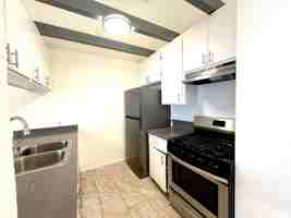 featured image of 6738 Independence Ave