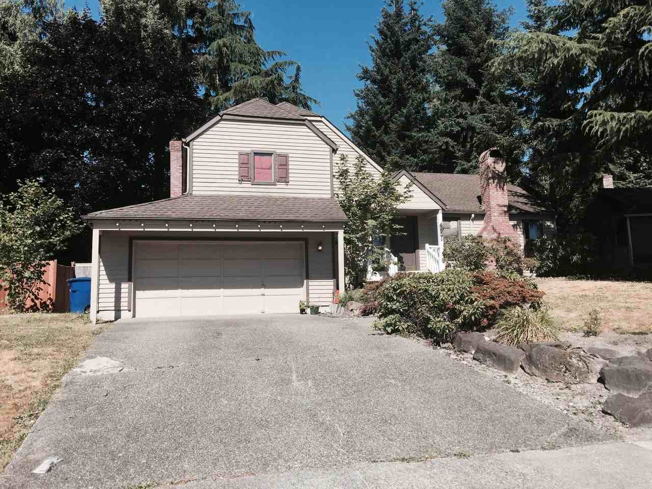 4531 191st Ave Se - Photo 2 of 12