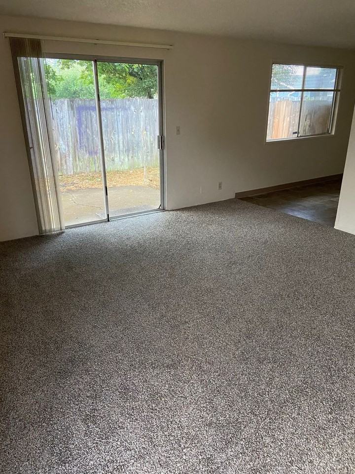 4117 Bluebelle Way - Photo 2 of 10