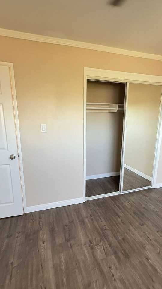 3755 1/2 32nd St - Photo 6 of 17
