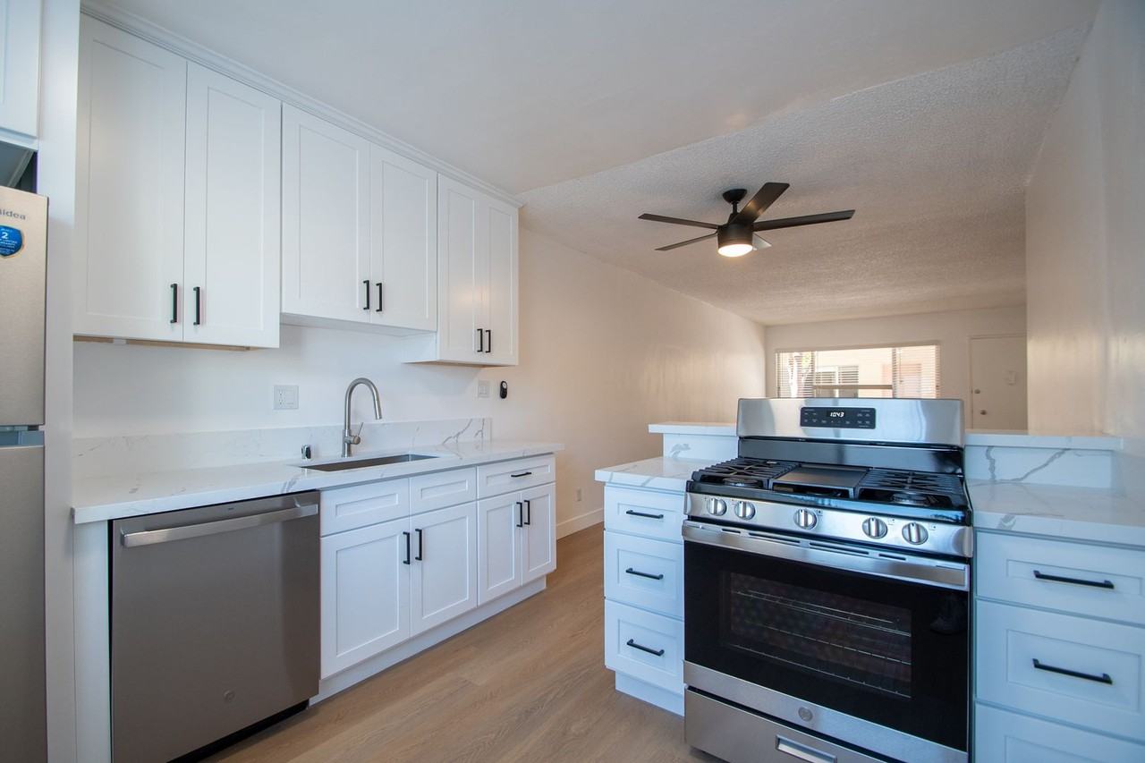 11255 C - Photo 7 of 39