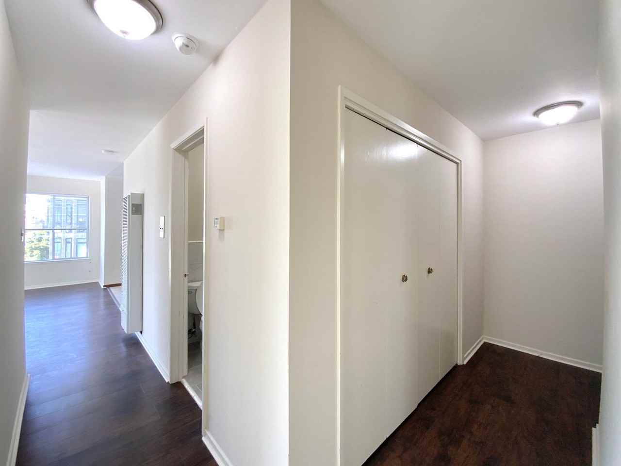 1600 Larkin St - Photo 6 of 25