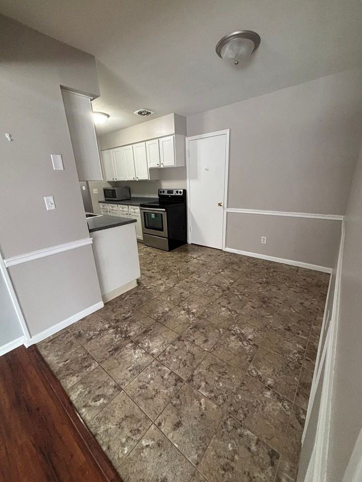 6970 Carriage Hill Dr #201 - Photo 3 of 20
