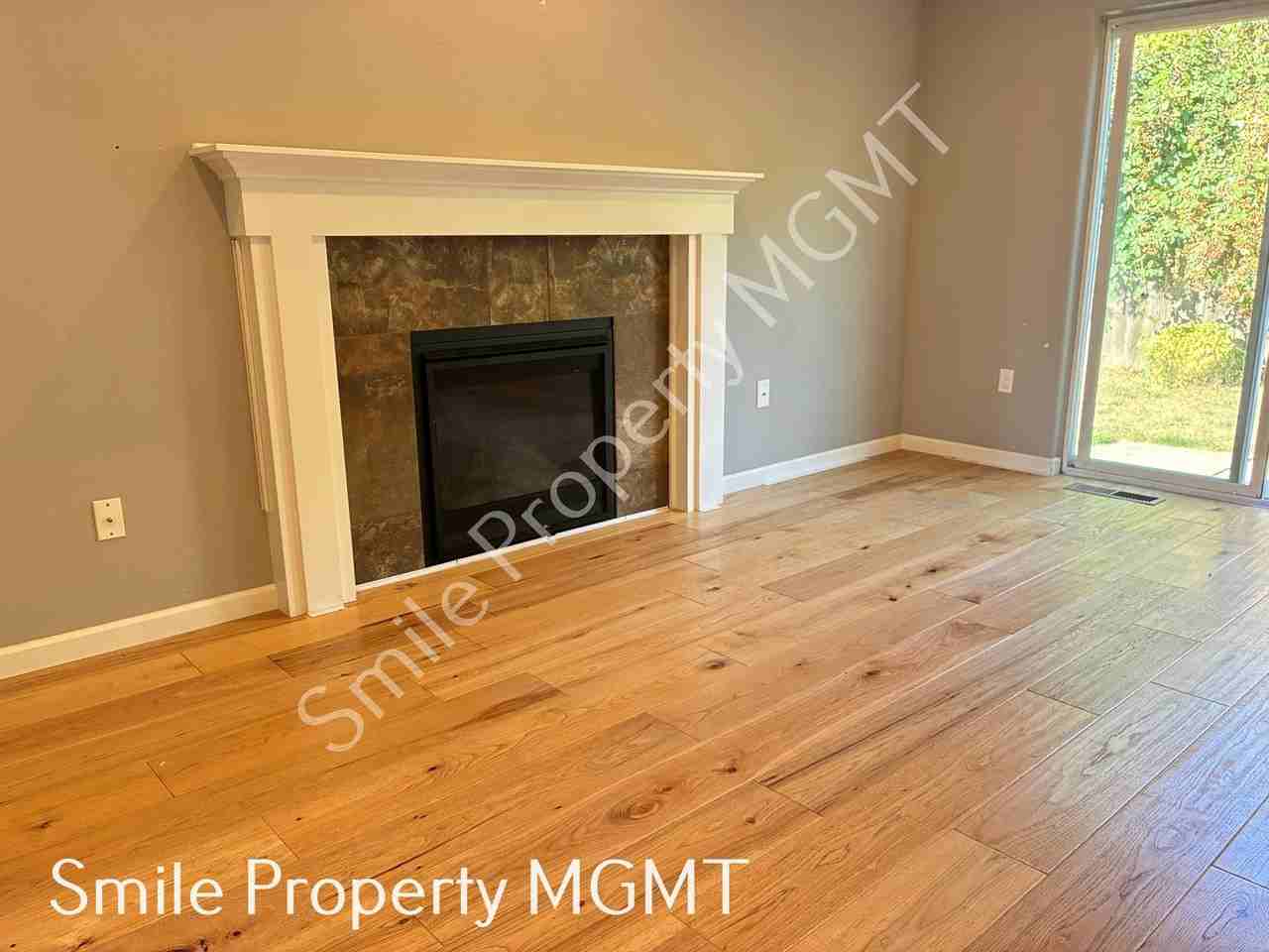 19414 Se River Rd - Photo 3 of 16