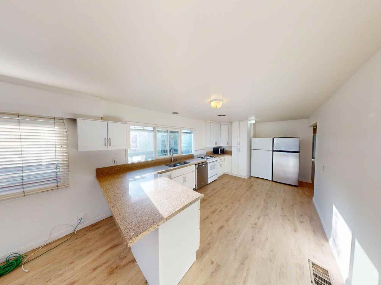 6180 Mary Lane Dr - Photo 5 of 24