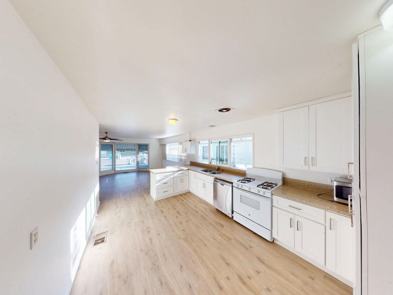 6180 Mary Lane Dr - Photo 6 of 24