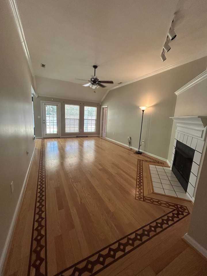 5988 Vinemont Dr Nw - Photo 2 of 32