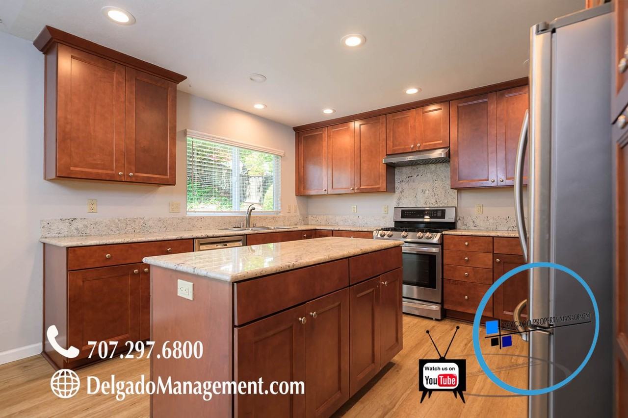 1773 Valerie Ct - Photo 6 of 25
