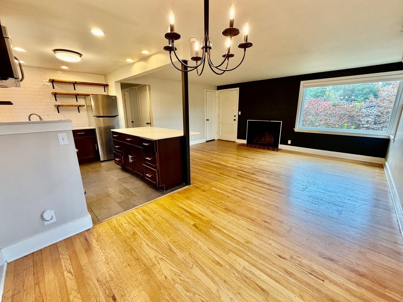 2115 33rd Ave W - Photo 2 of 21
