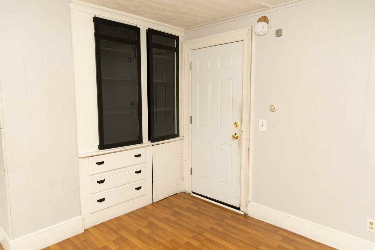 175 Alfred St - Photo 5 of 19