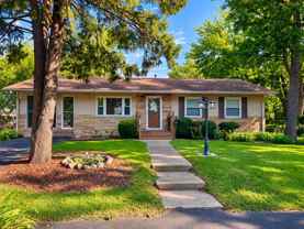 327 W Poplar St - Photo 1 of 1