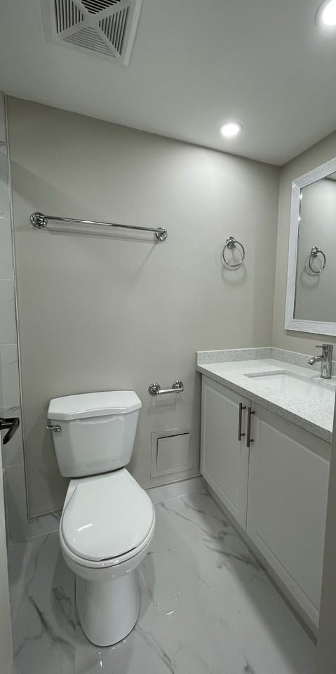 350 Webb Dr - Photo 5 of 17