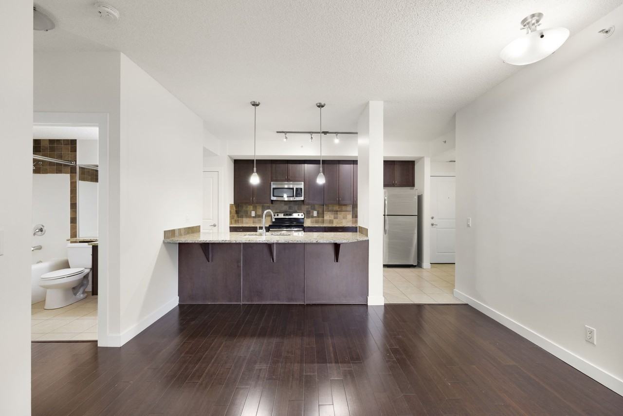 108 25 Ave Sw