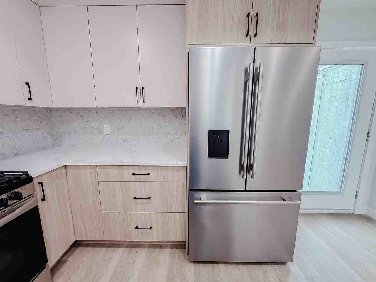 3920 77 Street Northwestunit 102 - Photo 5 of 25