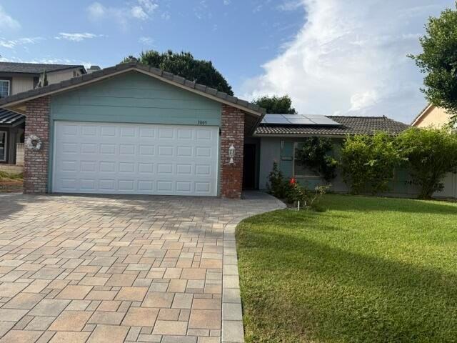 3809 Stanford Dr