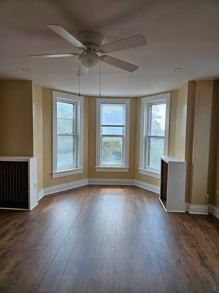 145 W Main St #2 - Photo 3 of 11