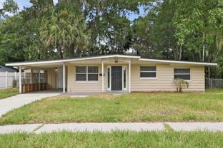 3018 Carrevero Dr W - Photo 1 of 1