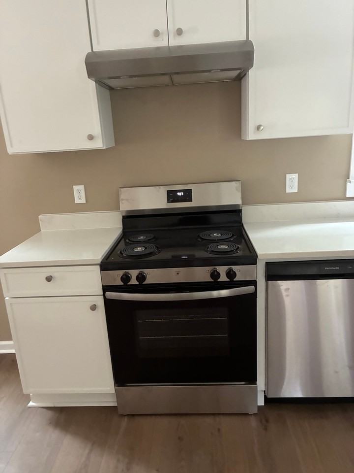 2114 Airline Dr - Photo 6 of 10