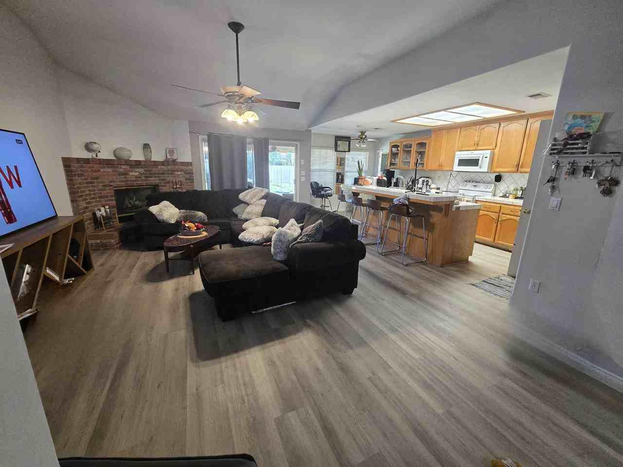 9903 Valerio Ct - Photo 5 of 9