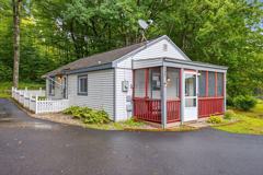 184 Buck St #B - Photo 1 of 1