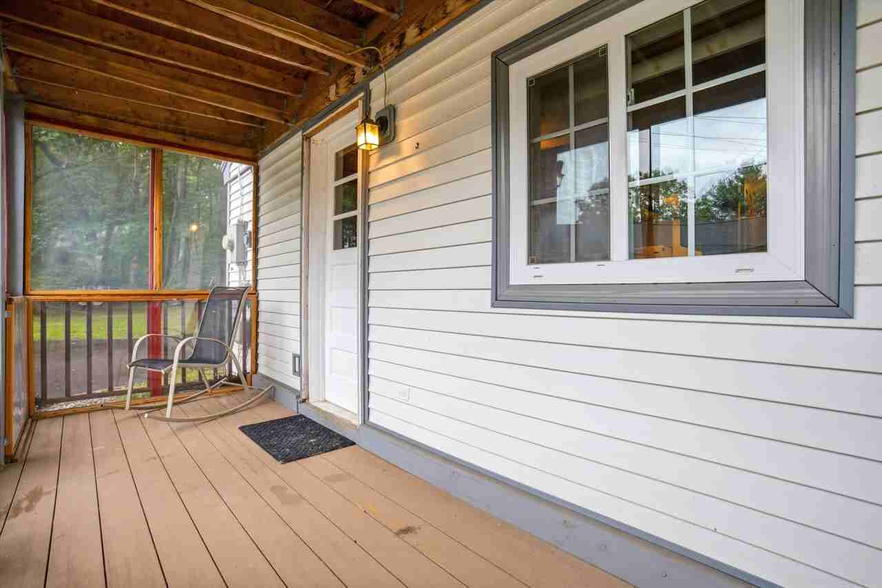184 Buck St #B - Photo 4 of 12