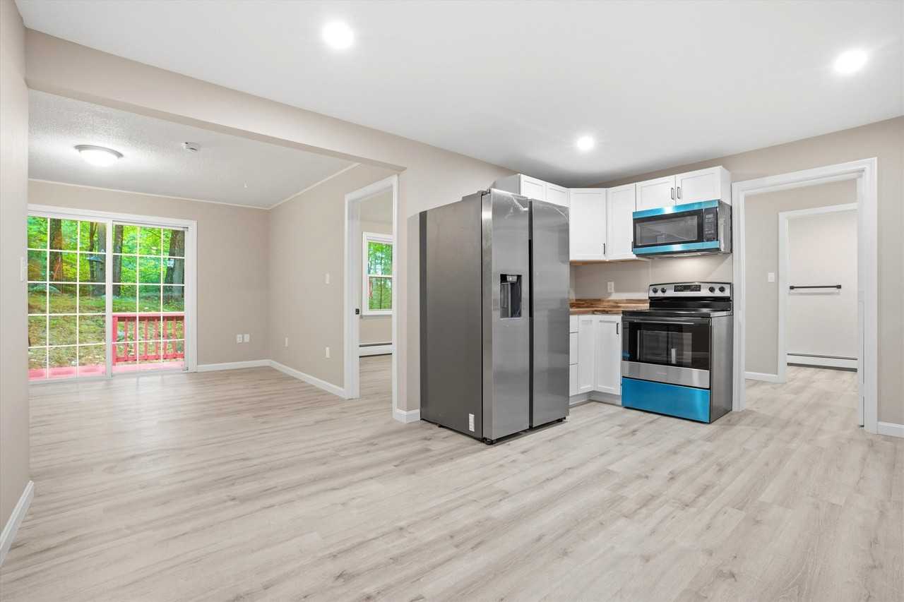 182 Buck St #B - Photo 6 of 16