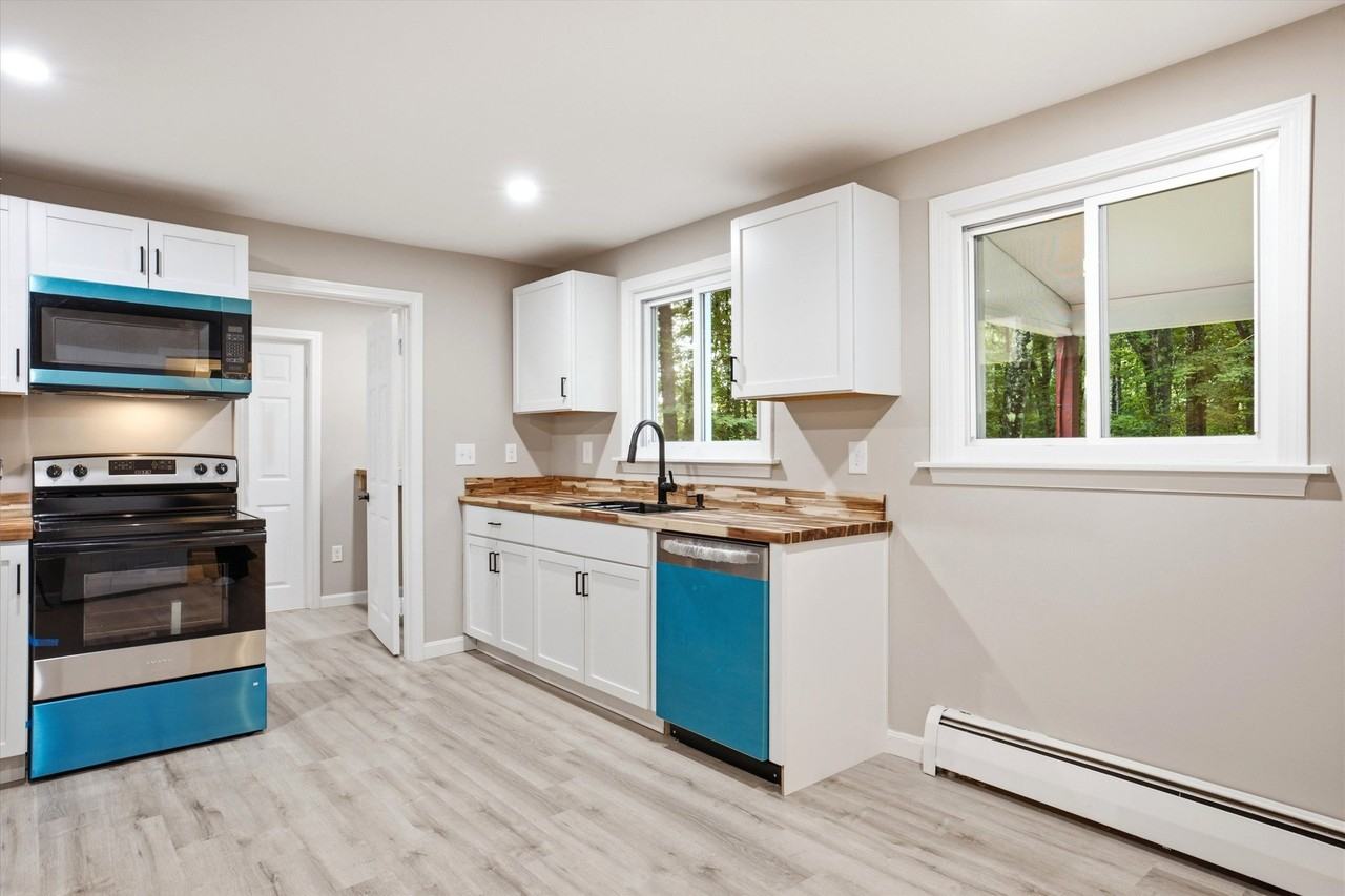182 Buck St #B - Photo 7 of 16