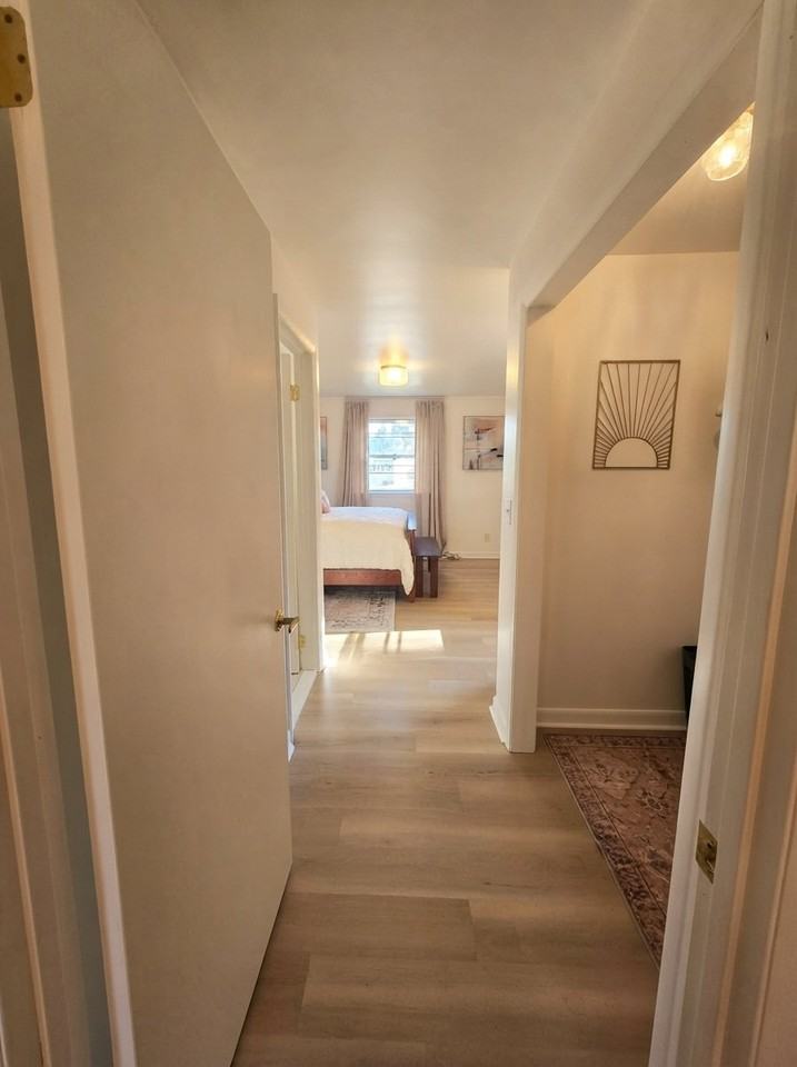 1422 Millbro Cir #B - Photo 5 of 10