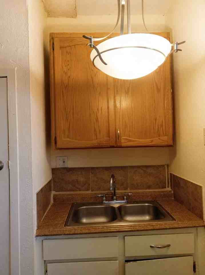 7072 Aveni #B - Photo 2 of 4