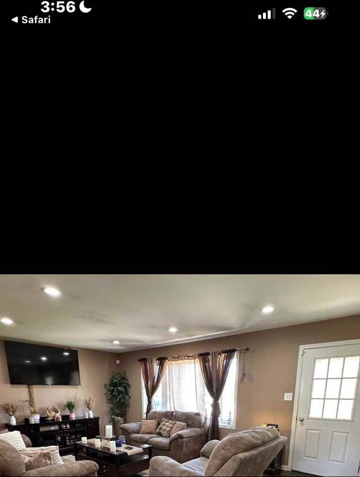 6908 Townsend Blvd - Photo 2 of 19