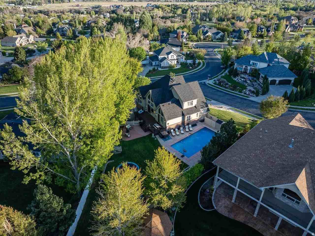 6208 W Skyline Dr N - Photo 3 of 20