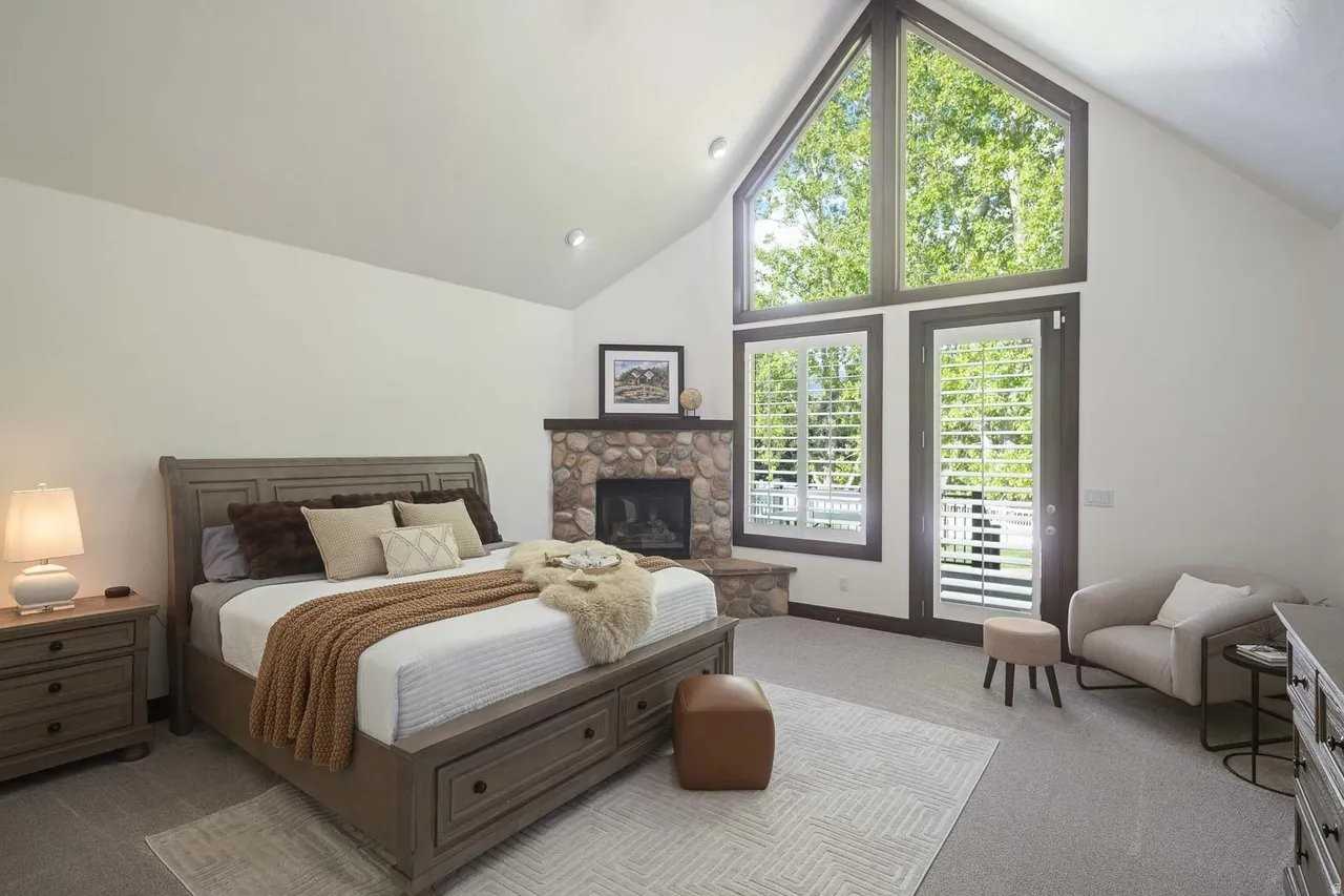 6208 W Skyline Dr N - Photo 5 of 20
