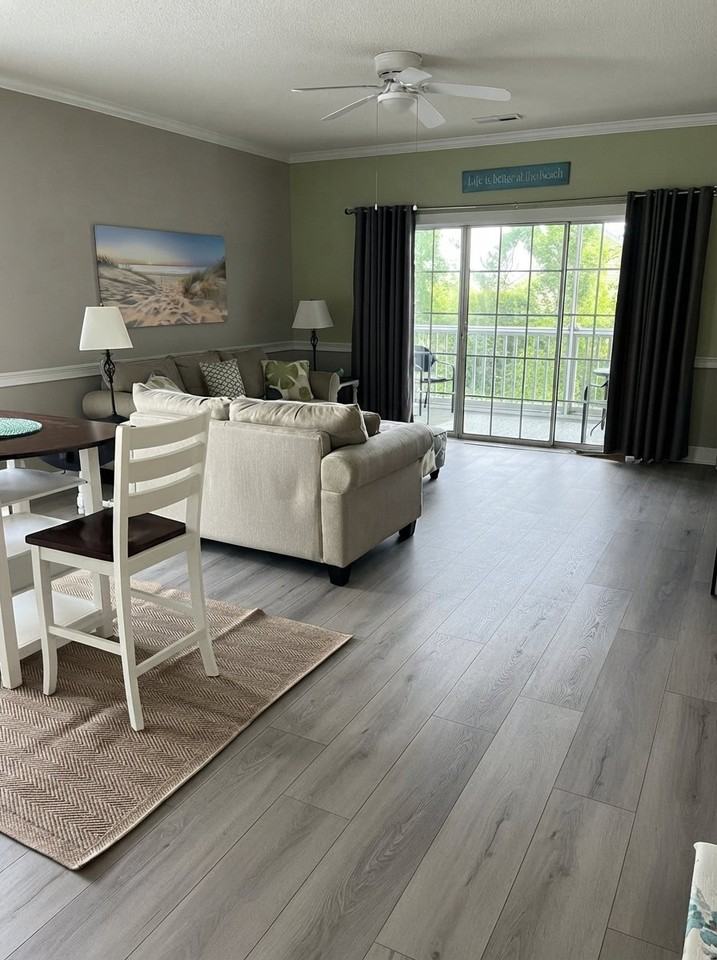 4185 Hibiscus Dr #201 - Photo 4 of 14