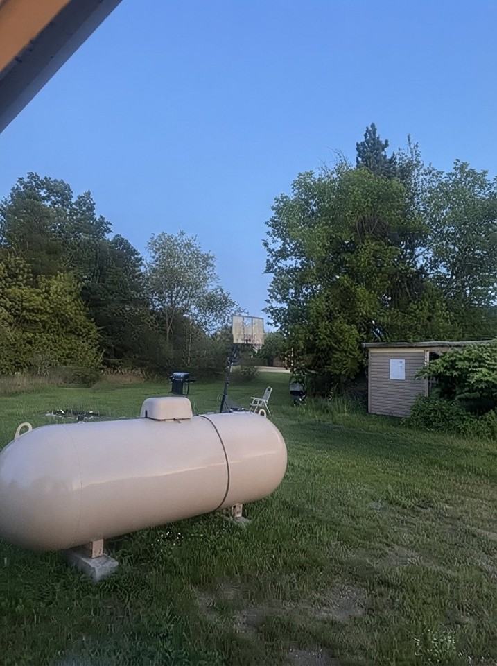 300 E 8th St - Photo 5 of 15