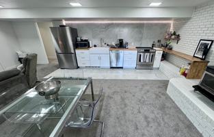 featured image of 2701 Sky View Dr