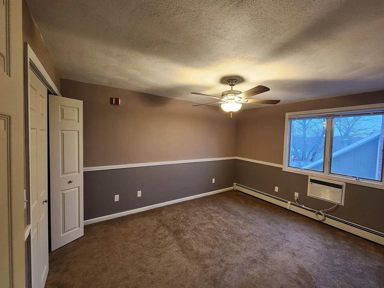 2008 Mineral Spring Ave #12 - Photo 6 of 8