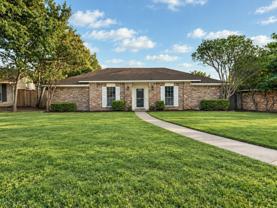 1109 Wood Creek Cir - Photo 1 of 1