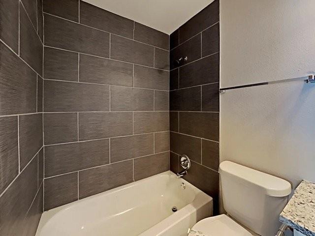 2973 Harrisburg Way - Photo 2 of 10