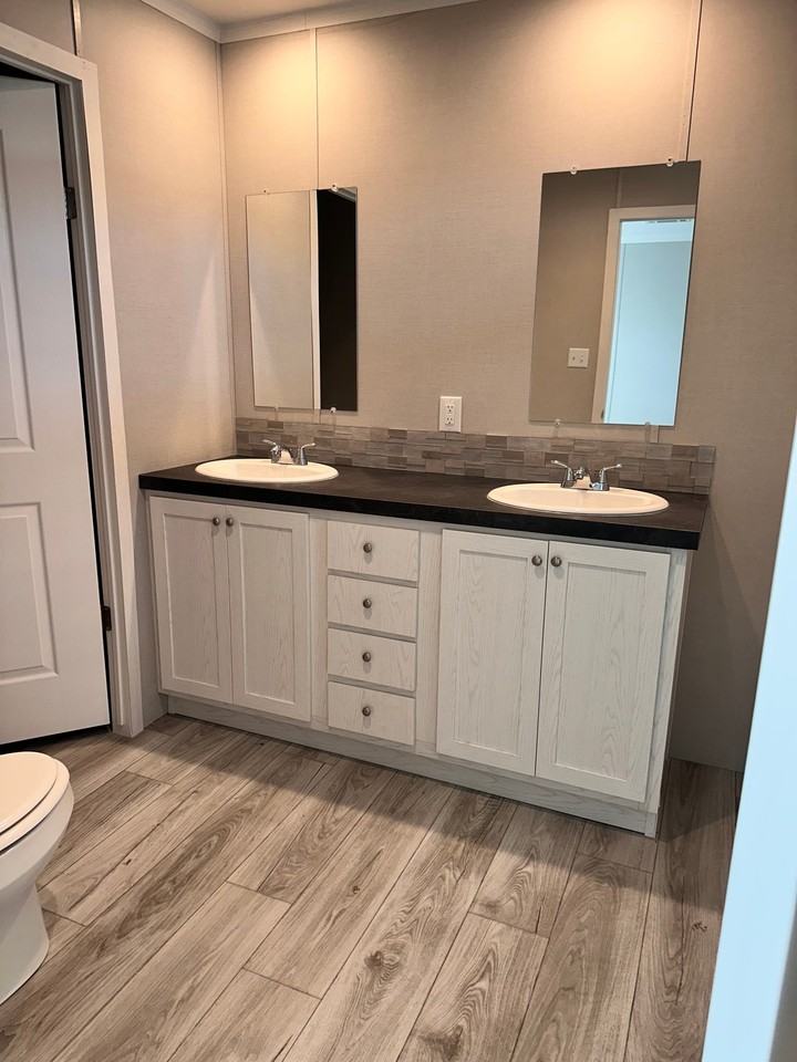 15950 Flores Curv - Photo 4 of 4
