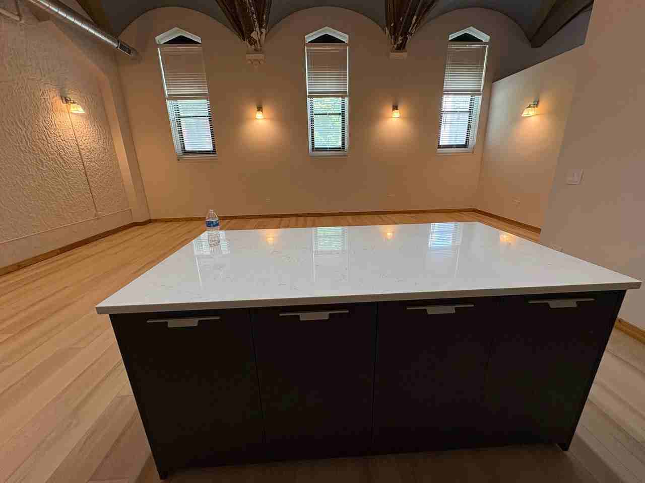 4601 S Ellis Ave #111 - Photo 4 of 17