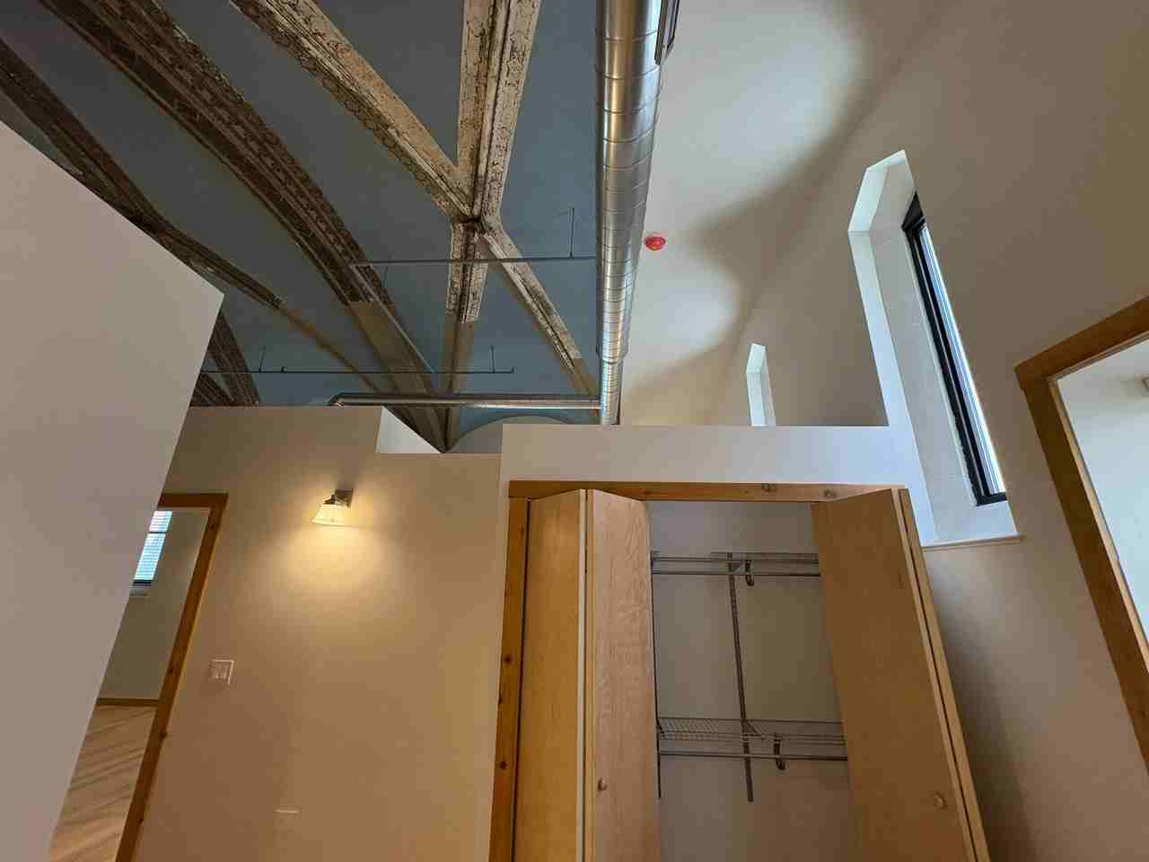 4601 S Ellis Ave #111 - Photo 5 of 17