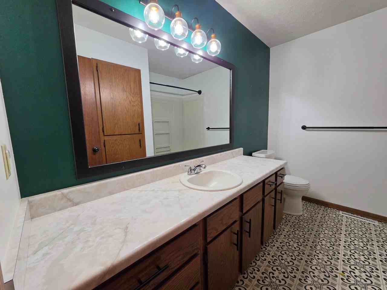 1217 E Ellsworth Ave - Photo 5 of 10