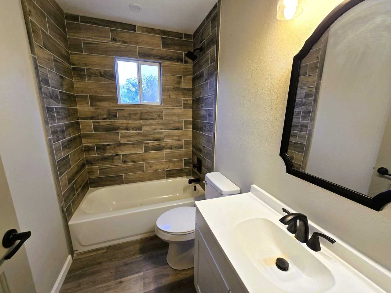 2710 Bowie St - Photo 7 of 11